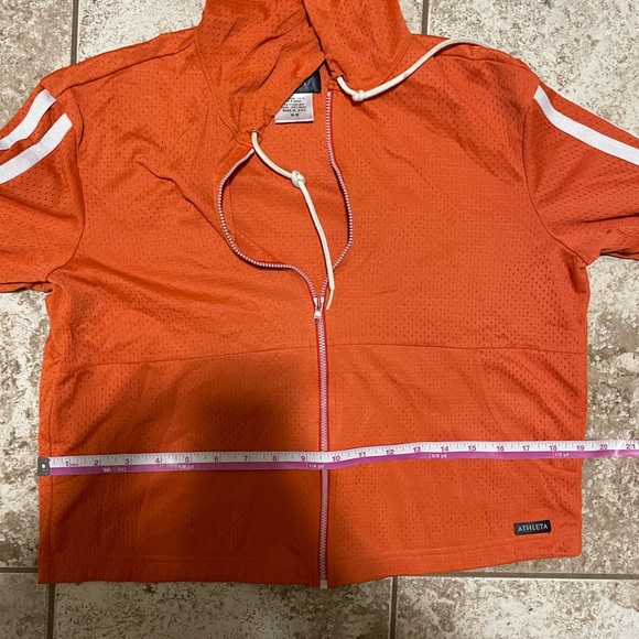 Athleta orange medium size jacket - Picture 5 of 5